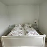 Appartement Gardsidyll I Flotte Omgivelser Ålesund